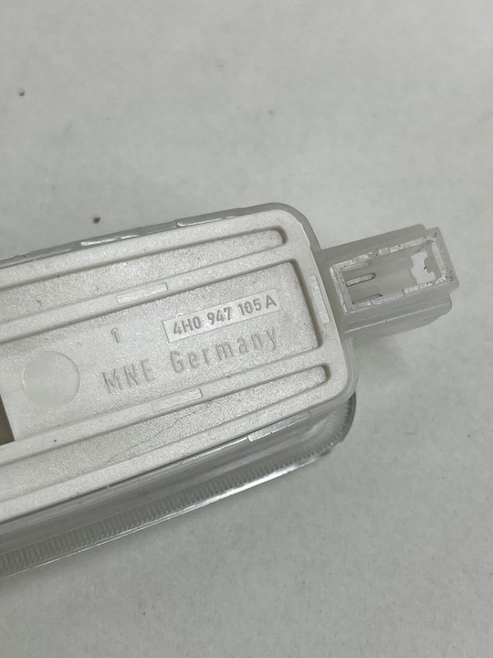 фото №7, Audi a7 a6 c7 a8 d4 лампа лампа освещение кабины потолок оригинал!