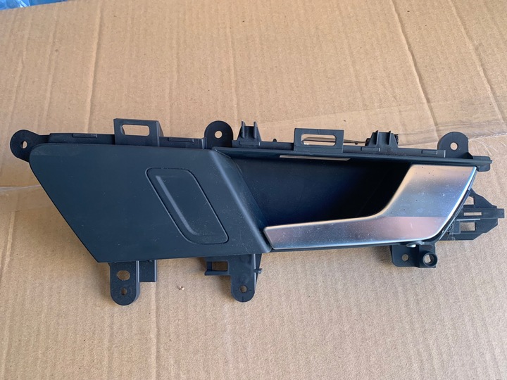 фото №1, Audi q5 ii 80a ручка внутренняя дверь правые зад