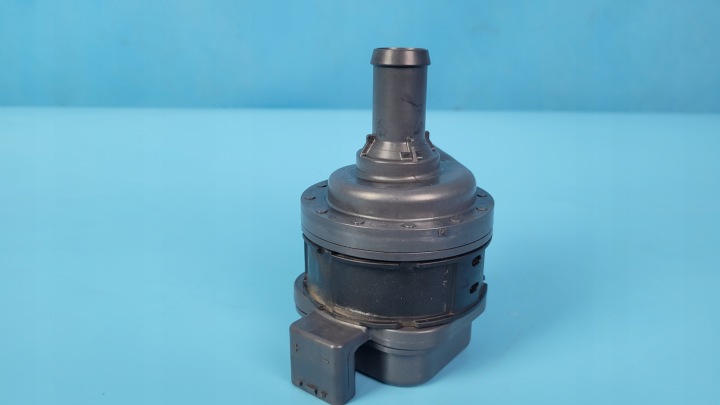 фото №11, Volvo xc60 ii 21r додатковий водяна помпа  31493259