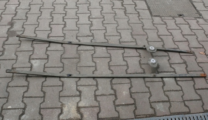 фото №1, Розпірка балка амортизаторів audi a4 b6 3.0 cabrio