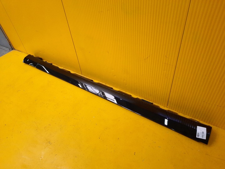 фото №1, Mercedes w222 amg довгий планка накладка порога права