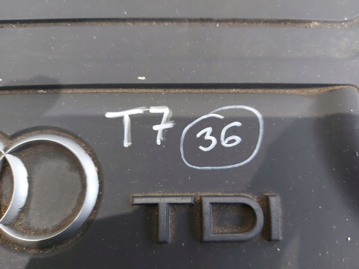 фото №10, Audi q3 i 2.0 tdi 13r крышка двигателя 03l103925bg