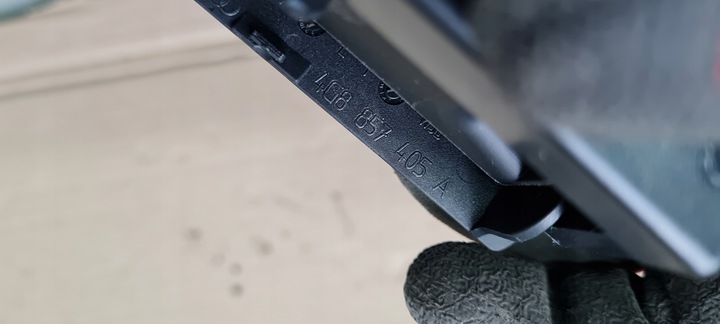 фото №6, S7 4g a7 попільничка ліва задня w двері чорна 4g8857405a