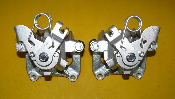 фото №8, Затискачі гальмівні jarzma лівий праві зад audi a4 b7 4x4 255/10mm 04-08r.