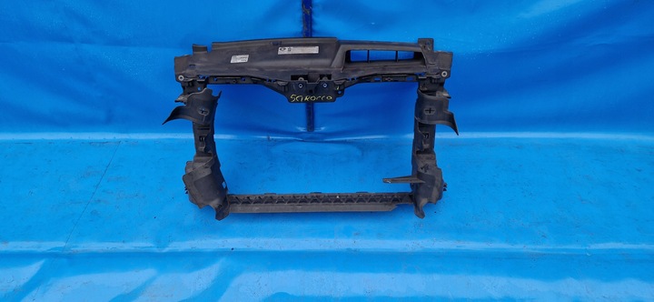 фото №9, Бампер переднее vw scirocco 1k8807221f хороший