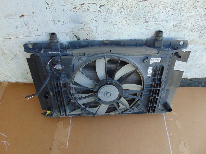 фото №2, Комплект радиатор pas вентилятор toyota avensis t27 1.6 бензин