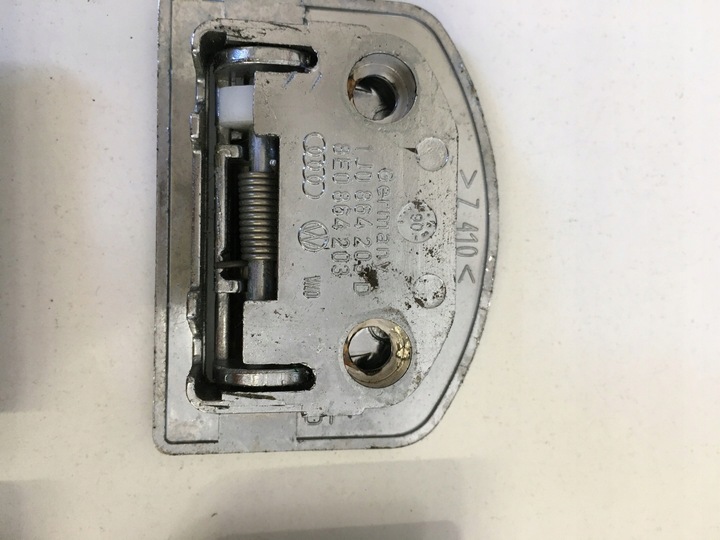 фото №14, Держатель багажника vw audi 1j0864203d 8e0864203