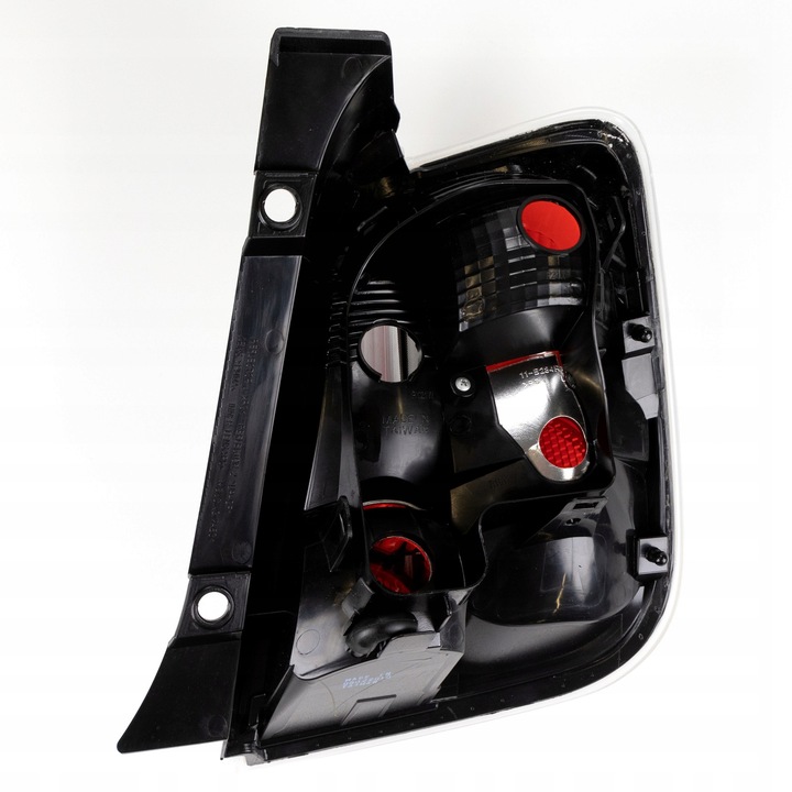 фото №2, Tyc лампа зад l рамка хром abarth 500 / 595 / 6