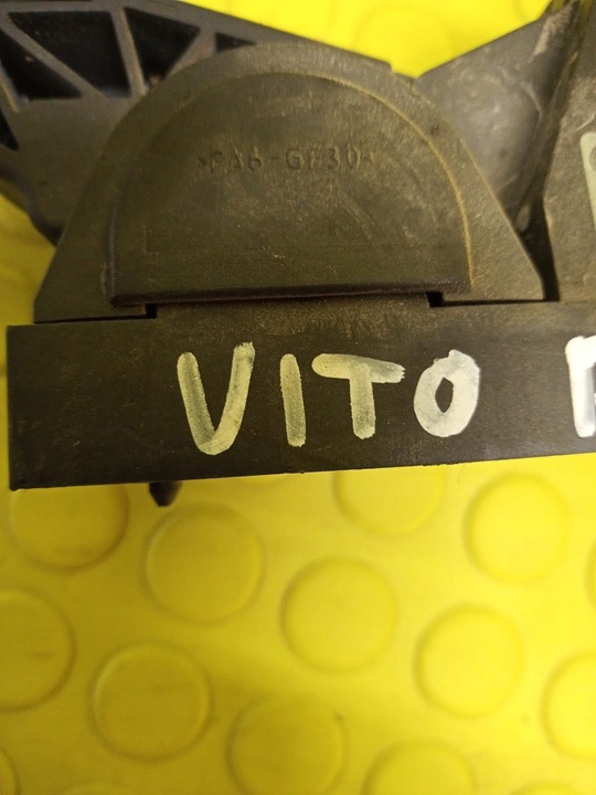 фото №4, Mercedes vito sprinter потенциометр газа 0281002335