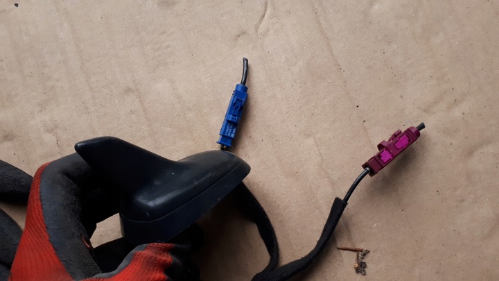 фото №6, S4 b8 a4 антенна крышная универсал 8k9035503a