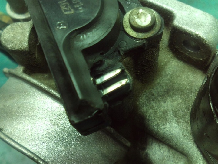 фото №9, Дроссельная заслонка opel omega b 2.0 16v 9430060030