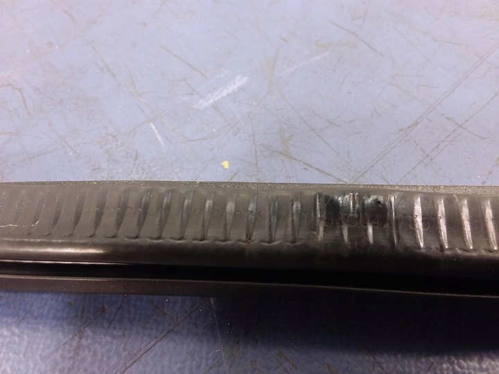 фото №4, Audi a8 d4 4h прокладка дверь перед 4h0831721b