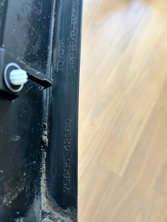 фото №6, 75605-42160 toyota rav4 19-22 планка крыло правые зад