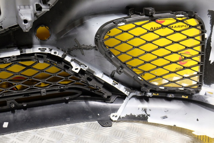 фото №16, Hyundai genesis gv70 suv 2021- бампер перед решітка радіатора