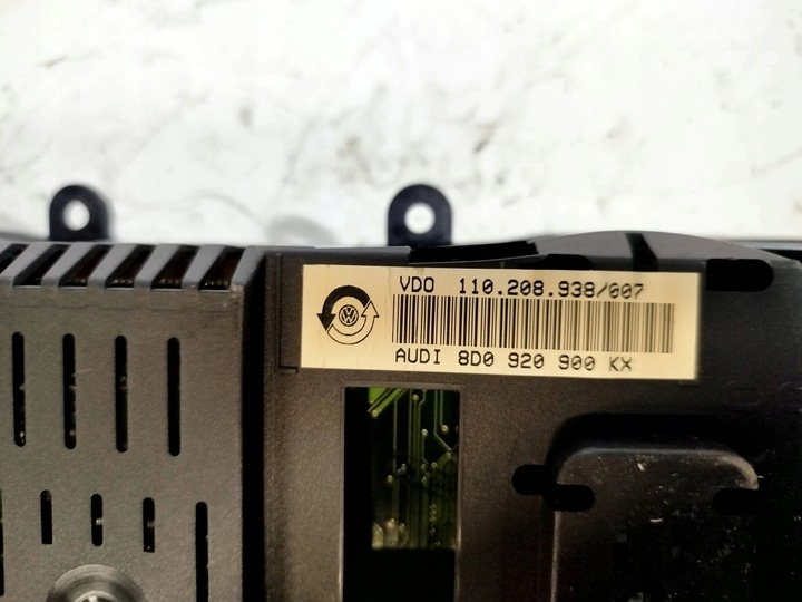 фото №7, Audi a4 s4 b5 8d 1999 спідометр  / спідометр