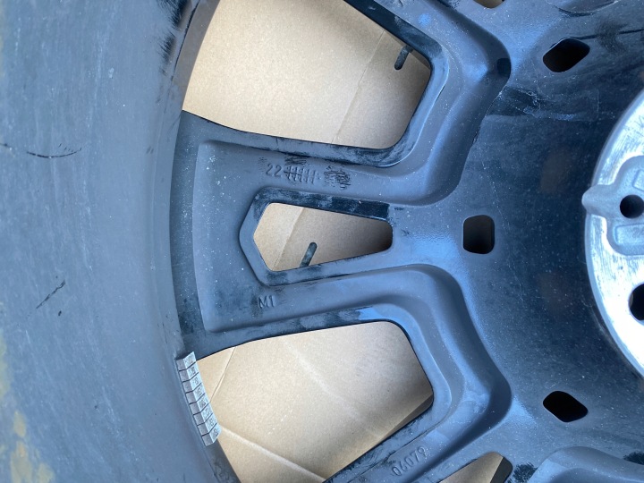 фото №14, Диск bmw g09 xm 10 23 et22 6856021 6856021gld 1543991 оригинал