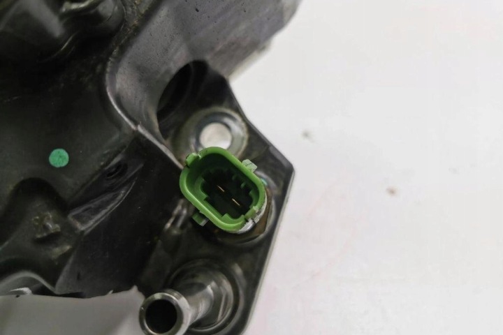 фото №8, Насос топлива toyota auris _e18_ 221000w020 1.4l дизель 2015