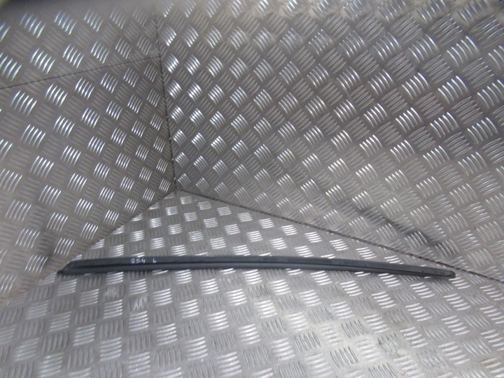 фото №9, Планка стёкла лобовой передние левая правая 8k0854327 8k0854328 audi a4 b8