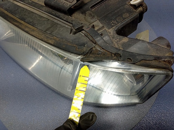 фото №10, Audi a6 c5 фара лівий перед лампа передня eu 141-1102l