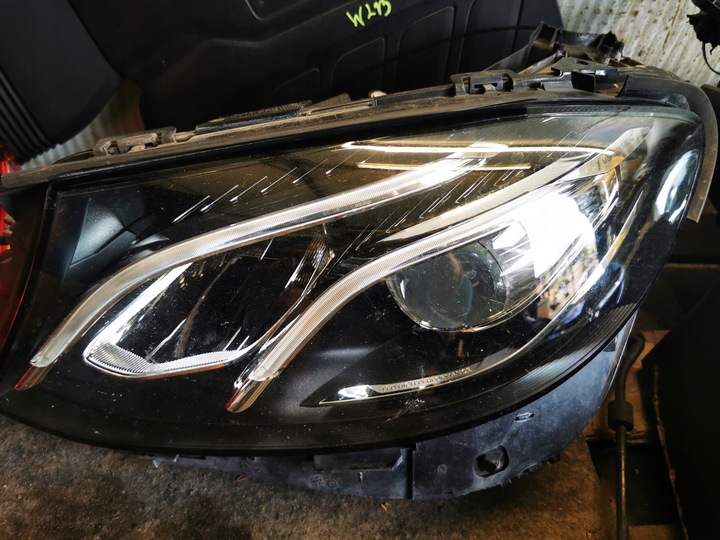 фото №6, Mercedes w 213 amg комплектний перед бампер капот лампа крило код 197 x