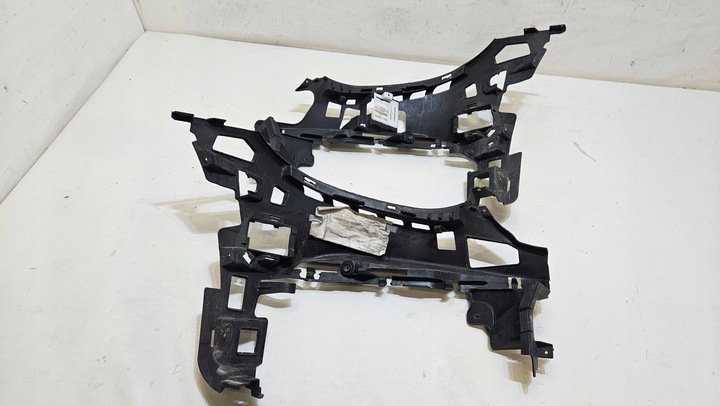 фото №7, Ковзун бампера перед mercedes e-klasa amg a2138852300 a2138852400 комплект