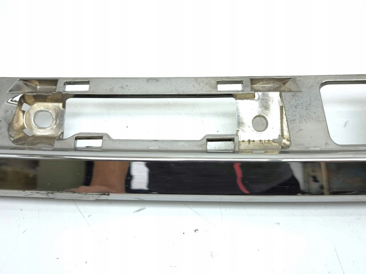 фото №6, Toyota corolla e210 e21 2021 карта задней крышки багажника