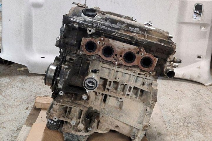 фото №1, Двигатель toyota avensis _t25_ 1azfse 2.0l бензин 108kw 2007