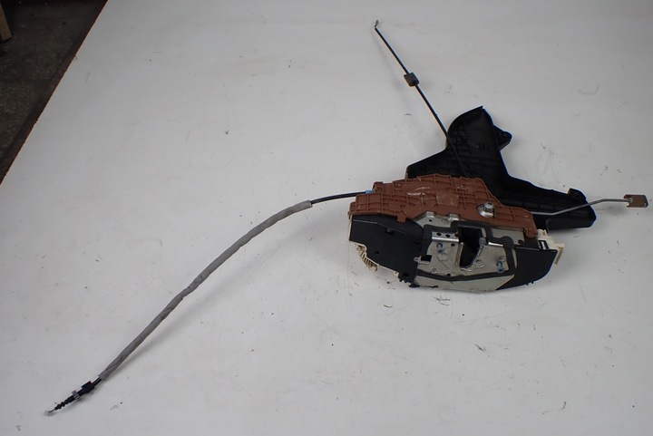 фото №8, Mercedes cl w216 c216 w221 замок дверь правые перед