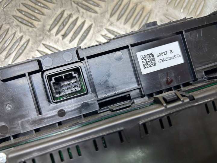 фото №7, Панель кондиціонера mazda 6 gj 2016 g46g61190c