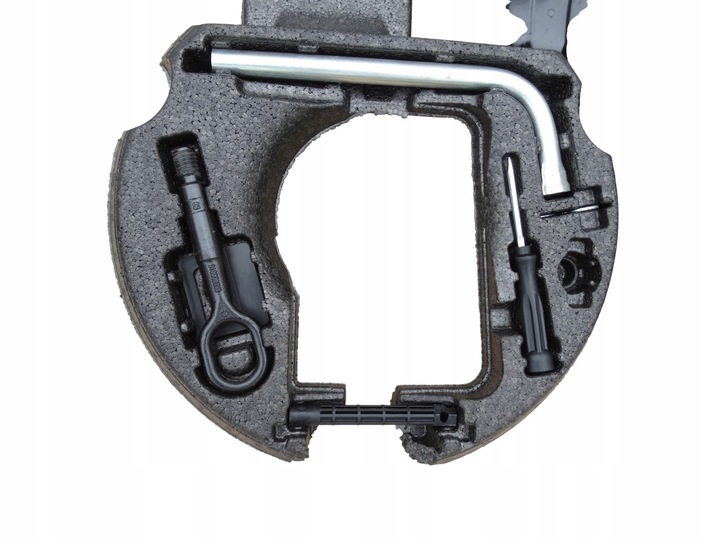 фото №13, Audi a7 c7 4g sportback колесо докатка запасне 145/60r20 домкрат набір