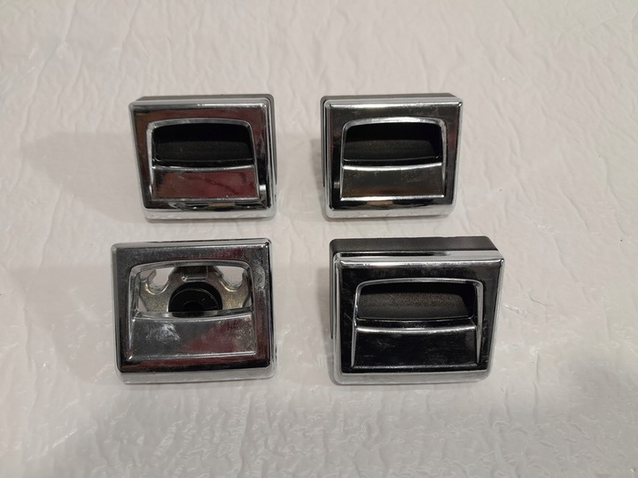 фото №1, Audi q5 ii 80a держатель ушко багажника 4m0864203b