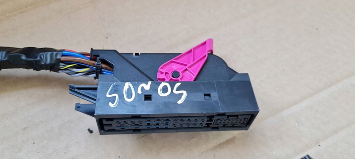 фото №7, S3 8y a3 рестайлінг штекер роз'єм підсилювача bang olufsen 4g0971636