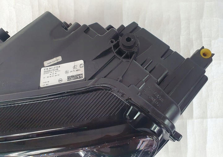 фото №11, Ліва лампа перед skoda karoq повний led 57b європа !