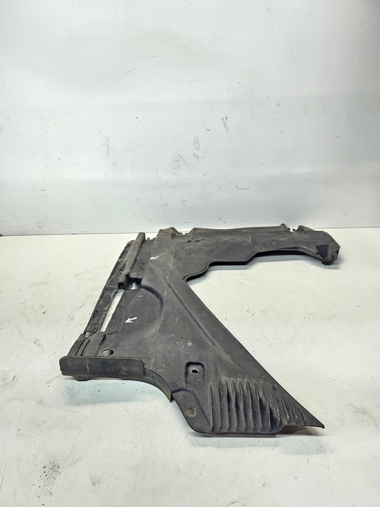 фото №3, Защита шасси зад audi a4 b9 8w0825216e