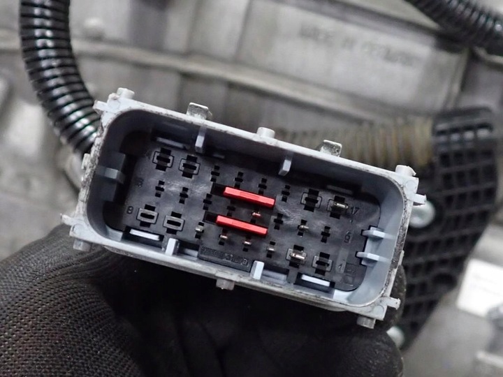 фото №16, Коробка передач коробки передач автомат rwd ga8hp50z alfa romeo giulia 2.2mjet 150km 16r fv