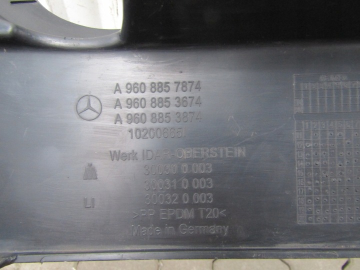 фото №10, Решётка заглушка левая бампера перед mercedes actros mp4 11-