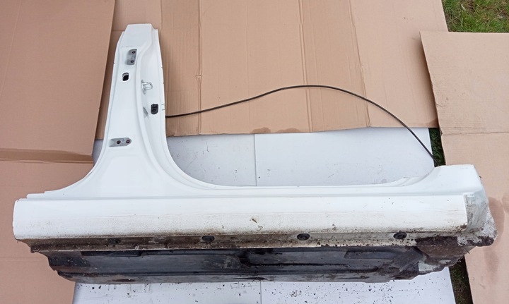 фото №1, Hyundai i10 ii 13-16 поріг стійка праві