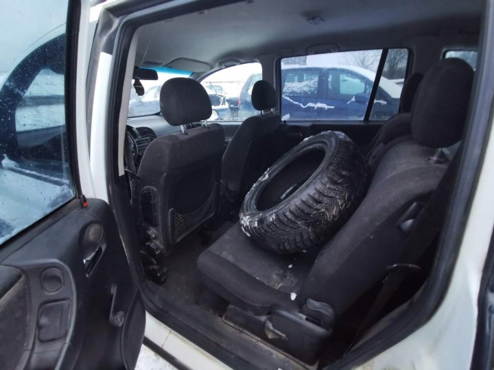 фото №8, Opel zafira насос паливна рейка  високого тиску 2000 2.0l 0281010889 028101