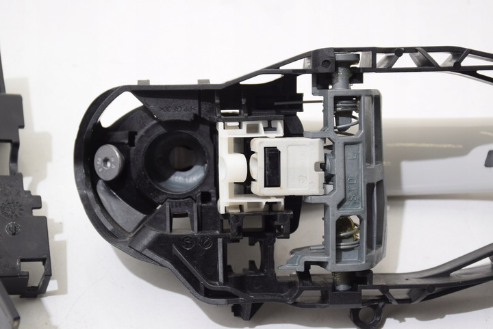 фото №12, Bmw g20 g21 ручка наружная дверь левая перед водителя 300 альпийский белый 3