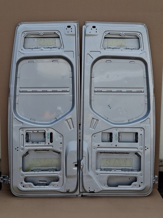 фото №11, Mercedes sprinter w907 w910 двері зад ліві праві задні 198cm a9077421800