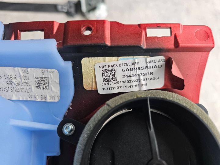 фото №8, Jeep wrangler jl rubicon подушка подушки ремни 6ud09tx7ac