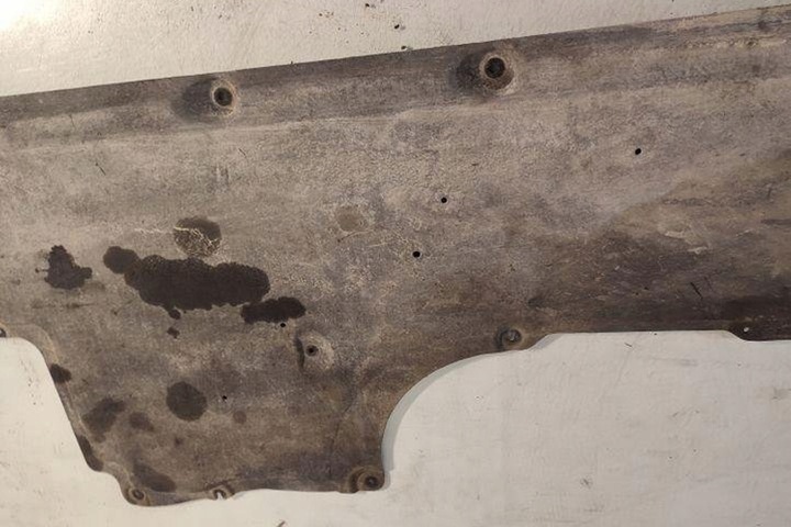 фото №8, Левая защита шасси bmw 7 f01, f02 74850610 3.0l дизель 180kw 2009