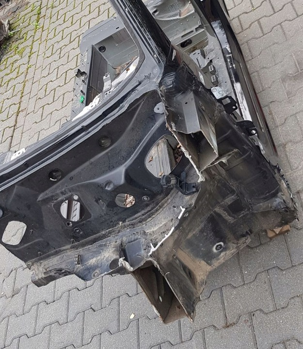 фото №5, Audi q5 sq5 80a ниша колёса стойка a средний b порог левый рамка дверь перед