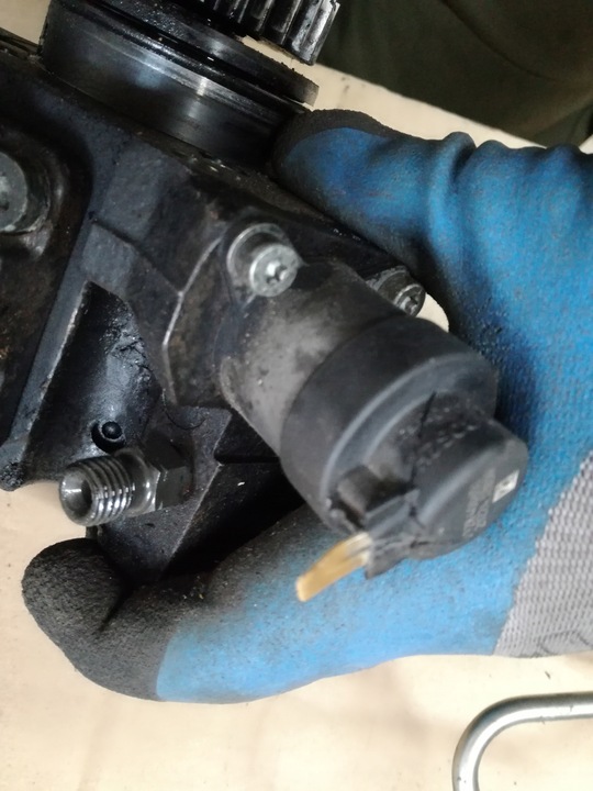 фото №8, Qashqai j10 рестайлінг 1.6dci інжектор x4 насос планка датчик