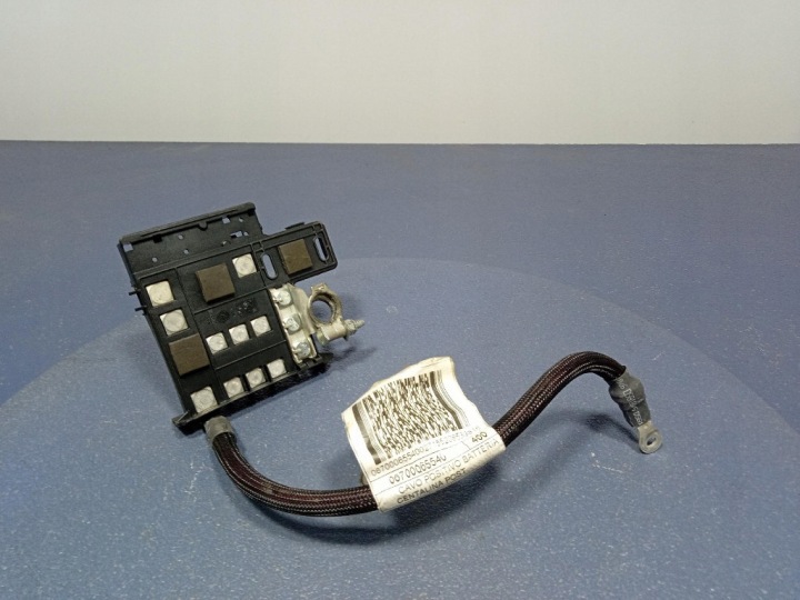 фото №6, Maserati levante коробка запобіжників клема плюсова 06700065540