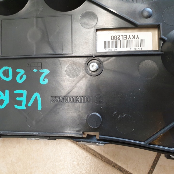 фото №7, Спидометр панель приборов toyota corolla verso 2.2 d 2006r. oem номер