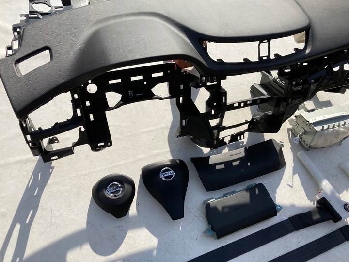 фото №5, Nissan qashqai j11 панель капот консоль подушки