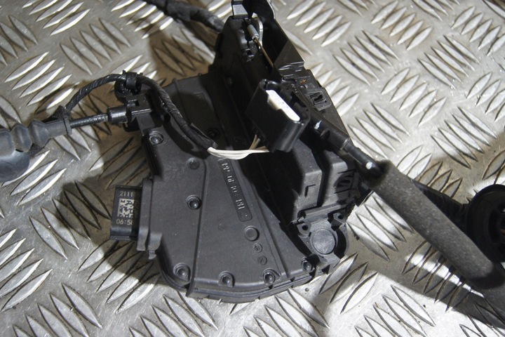 фото №4, Замок дверь основание ручка установка p.p clio iv