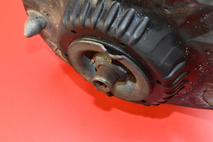 фото №6, Амортизатор левый перед 39039571 opel astra 5 v k 1.6 t 200 km универсал 15-20