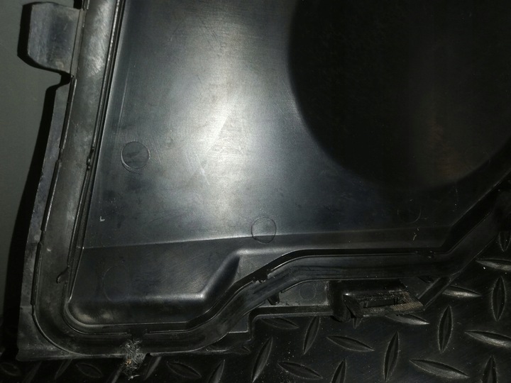 фото №5, Крышка защита zbiorniczk audi a8 s8 d3 4e0121148b